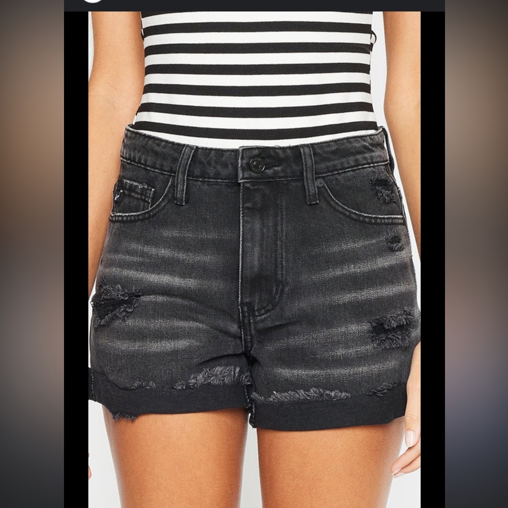 NWT Kancan Haya High Rise Shorts 7/27